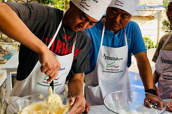 Sorrento: Cook Like a Local with a Stunning Sea View - Key Points