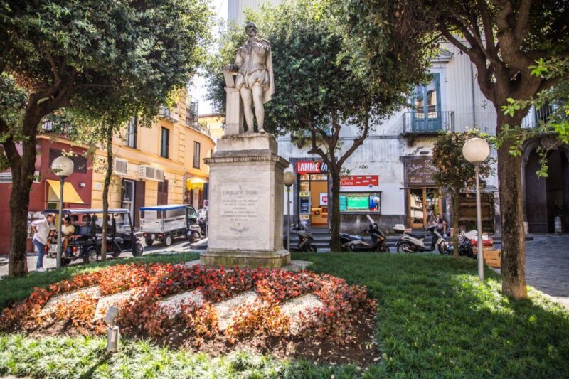Sorrento: Guided Walking Tour & Street Food Experience - What’s Included and What to Expect