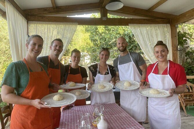 Sorrento Pizza Class with Wine, Limoncello and Transfer Included - A Closer Look at the Experience