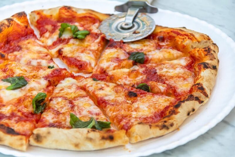 SORRENTO: Pizza School Mastering Neapolitan Delights - Who Should Join?