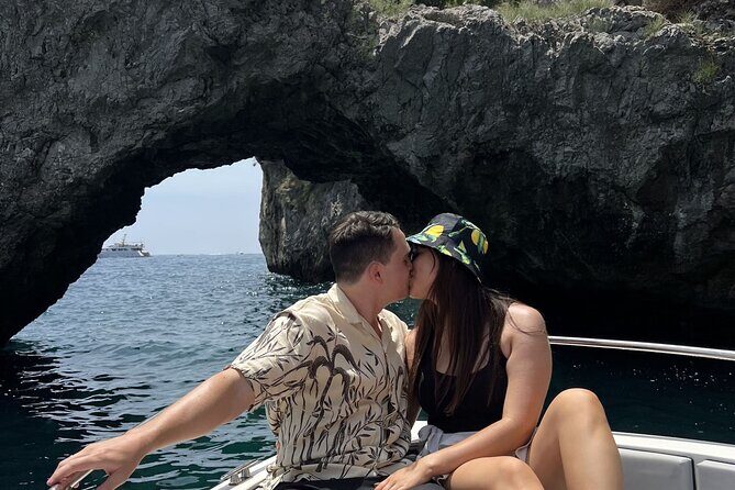 Sorrento Private Boat Tour at Sunset with Prosecco - Who Should Consider This Tour?