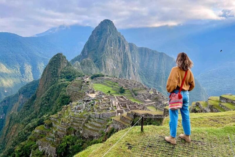 South 12 days: Ica-Arequipa-Puno-Cusco 4 star hotel. - Key Points