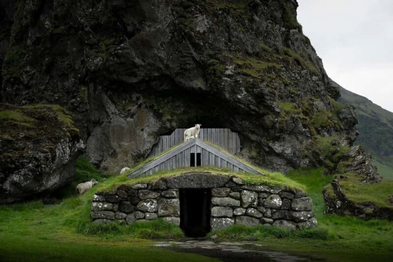 South Coast of Iceland Tour with Glacier Hike and Waterfalls - What Past Travelers Say