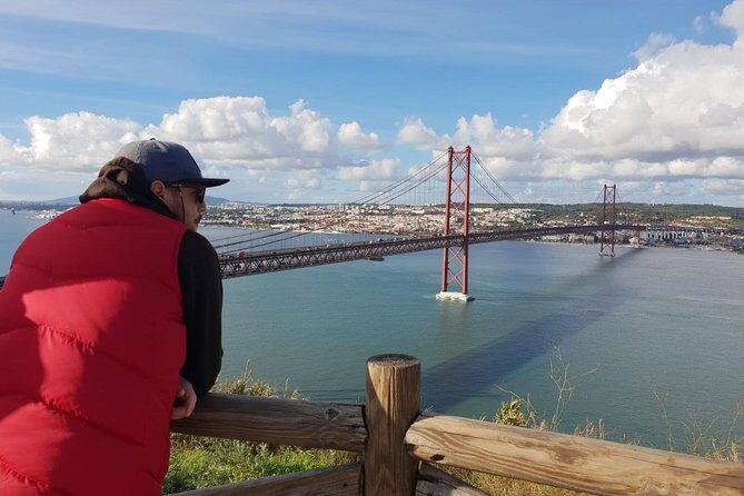 South of Lisbons Wonders  Arrábida , Wine & Tile Private Tour - Key Points
