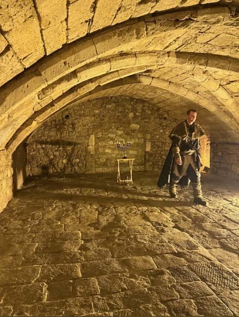 Southampton Ghost Tour - Exploring Southampton’s Haunted Past in Style