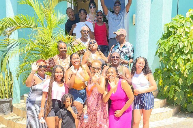 Souvenirs and Gift shopping Tour in Montego Bay - FAQs