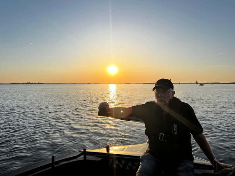 Spakenburg: Sunset boat trip on an authentic fishing boat - A Deep Dive into the Experience
