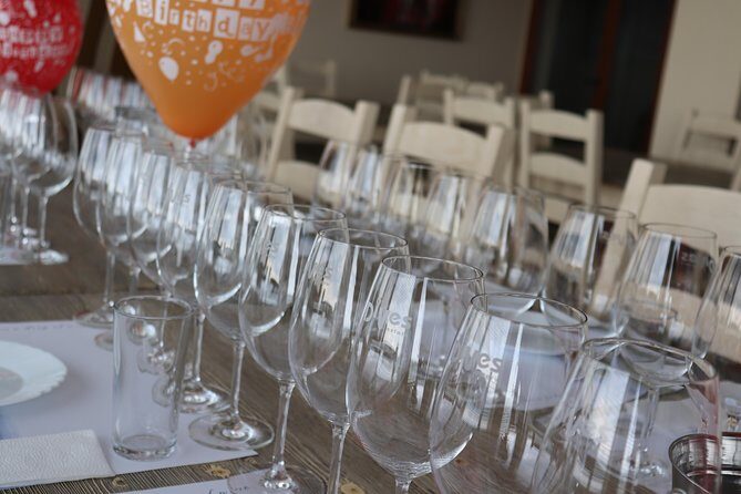 Special History And Wine Tour including Wine Tasting - FAQ