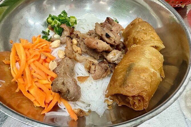 Special Sai Gon Motorbike by Night Street Food Tour - Key Points