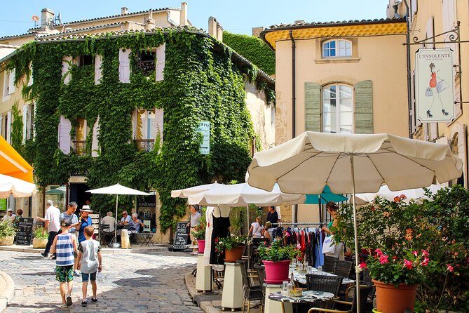 Spectacular Luberon villages - Gordes to Lourmarin private tour - FAQ