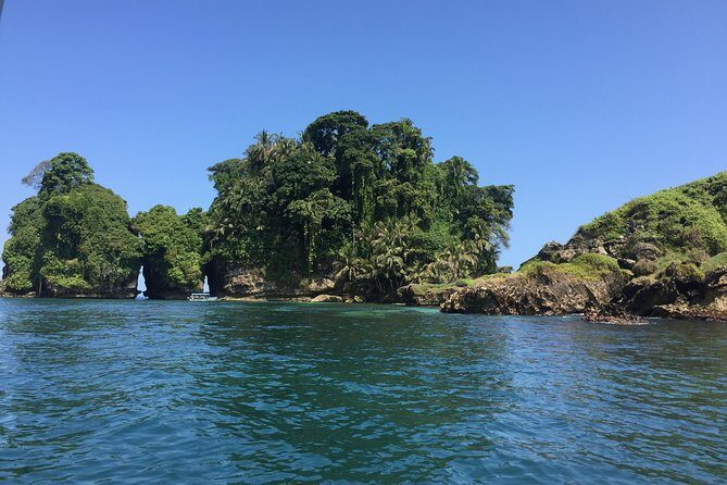 Speed Boat tour to Mangrove Point -Starfish Beach -Bocas del Drago and Birds Island - Key Points