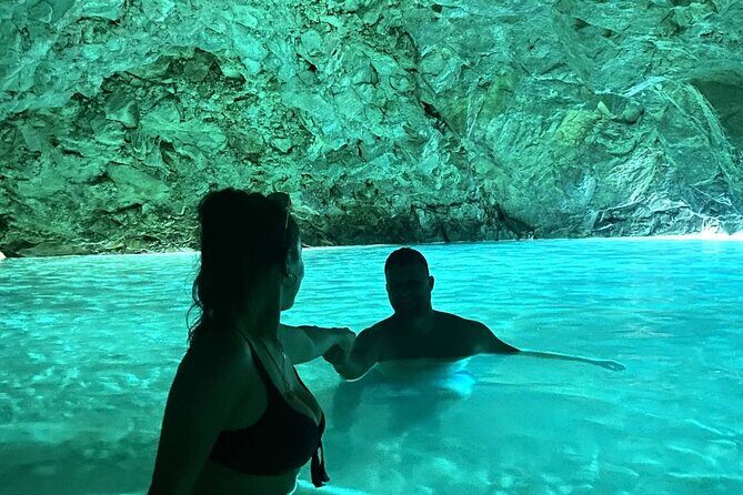 Speed Boat Tour to National Park and Grama Bay - Experience a Day on the Albanian Coast with a Speedboat Tour to National Park and Grama Bay