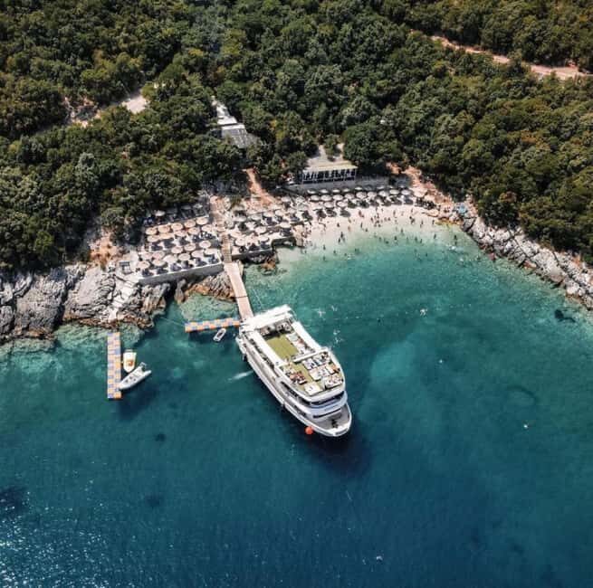 Speed Boat Trip to Grama Bay - The Value of the Trip