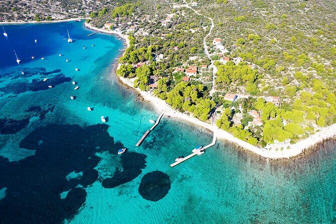 Speedboat Blue Lagoon & 3 Islands tour from Trogir - The Sum Up