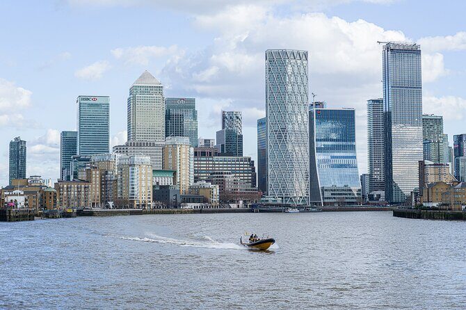 Speedboat Cruise Tour: Embankment or Westminster Pier -70 minutes - Experience Breakdown: What You Can Expect