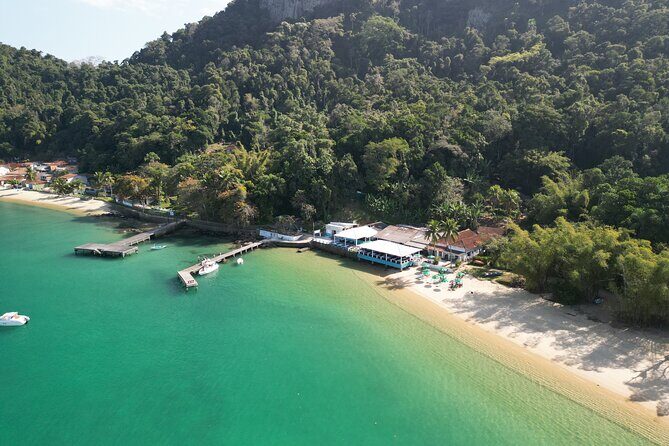 Speedboat ride - Paradise Islands - Angra dos Reis - Key Points