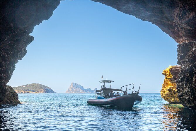 Speedboat tour to Es Vedra & Atlantis Ibiza - Frequently Asked Questions