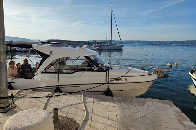 Speedboat transfer from Hvar town (Water taxi transfer) to Airport Split - The Itinerary in Detail: What to Expect