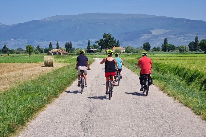 Spello E-Bike Tour with Lunch and Wine Tasting! - Spello E-Bike Tour with Lunch and Wine Tasting: A Perfect Blend of Adventure and Authenticity