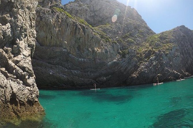 Spend the day at a lovely villa with cristal water and fresh seefood - Who Should Consider This Tour?