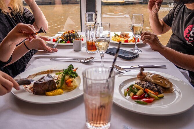 Spirit of Melbourne Lunch Cruise - Discover the Spirit of Melbourne Lunch Cruise