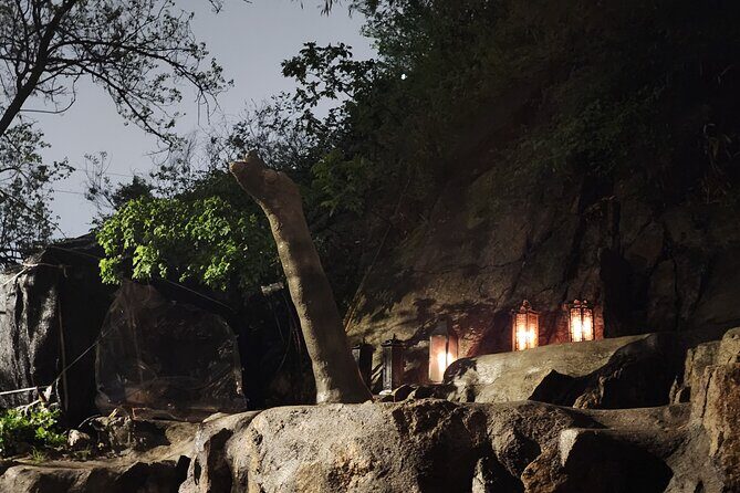 Spiritual Adventure : Into Inwangsan and Korean Shamanism - A Closer Look at the Experience