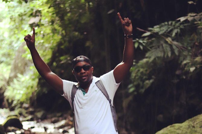 SPLASHHH!! Baths, Falls & Lunch Inclusive. - Key Points