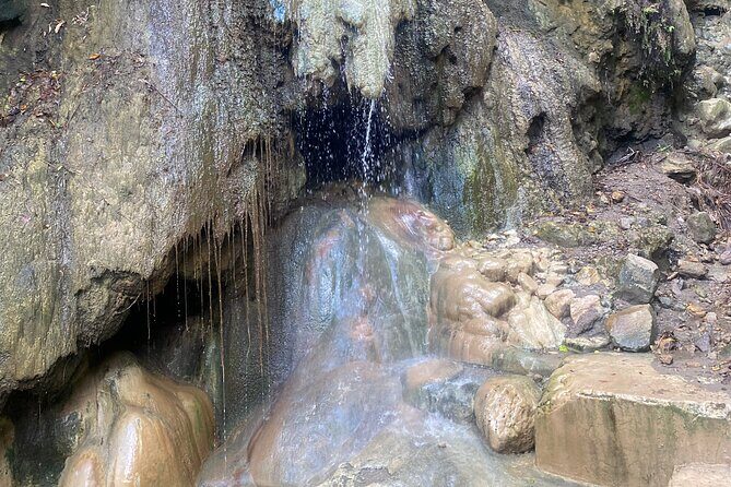 SPLASHHH!! Baths, Falls & Lunch Inclusive. - What’s Included and What’s Not