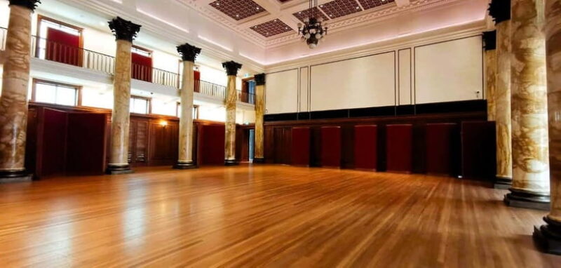 Splendour of Colonial Singapore Walking Tour with Lunch - Who Should Take This Tour?