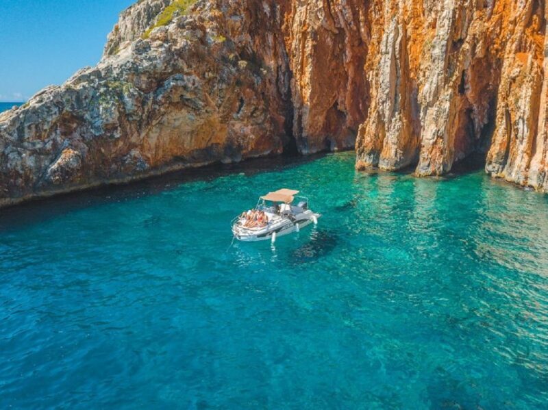 Split and Trogir: Private Hvar and Red Rocks Boat Tour - Lunch Options and Flexibility