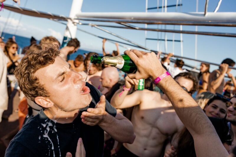 Split: Blue Lagoon Boat Party with DJs, Shots & After-Party - Key Points
