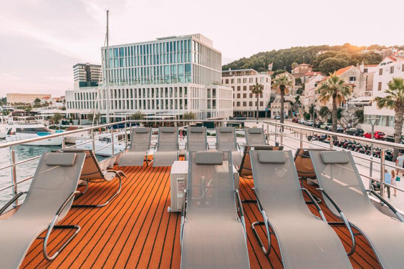 Split: Blue Lagoon, Neujam & Maslinica with Food & Drinks - Who Will Love This Tour