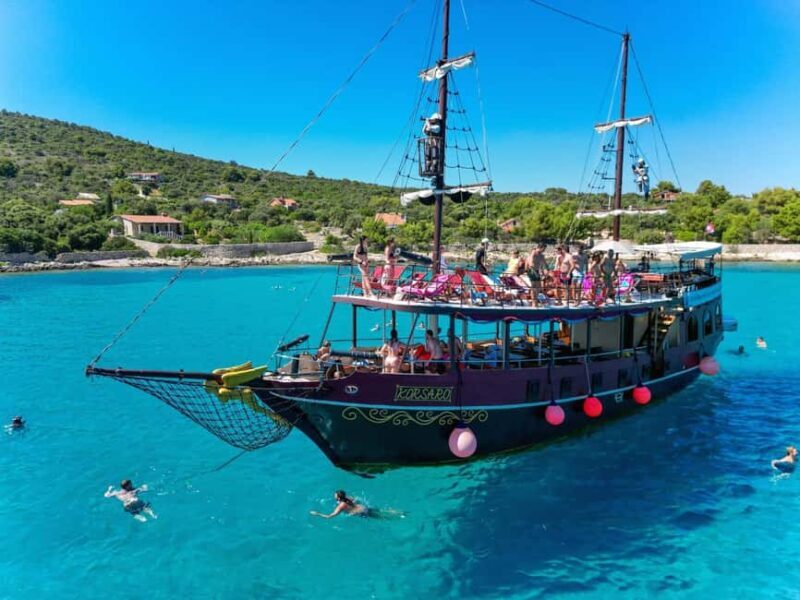 Split: Blue Lagoon Underwater Museum Tour w/Lunch & Drinks - Key Points