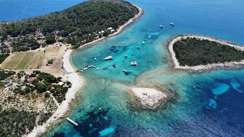 Split: Boat Tour to Blue Cave, Vis, Blue Lagoon, Hvar, Bra - Frequently Asked Questions