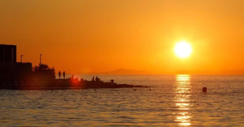 Split: Brac Island and Sutivan Village Sunset Boat Tour - Discovering the Split: Brac Island and Sutivan Sunset Boat Tour