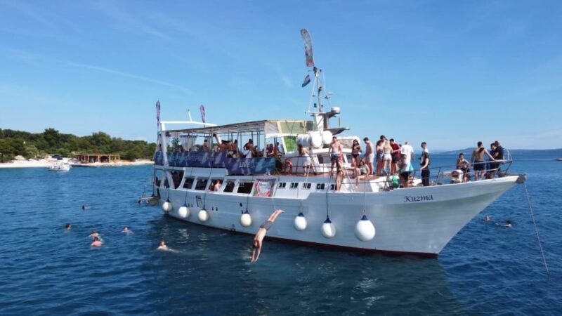 Split: Captains Boat Party  Blue Lagoon, DJ & Free Shots - FAQ