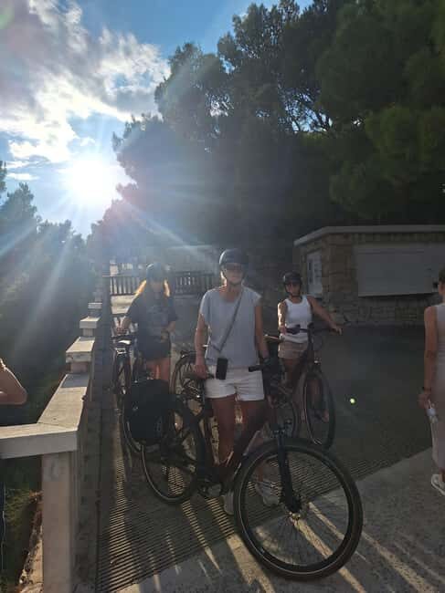 Split City Electric Bike Tour - The Guides and Flexibility