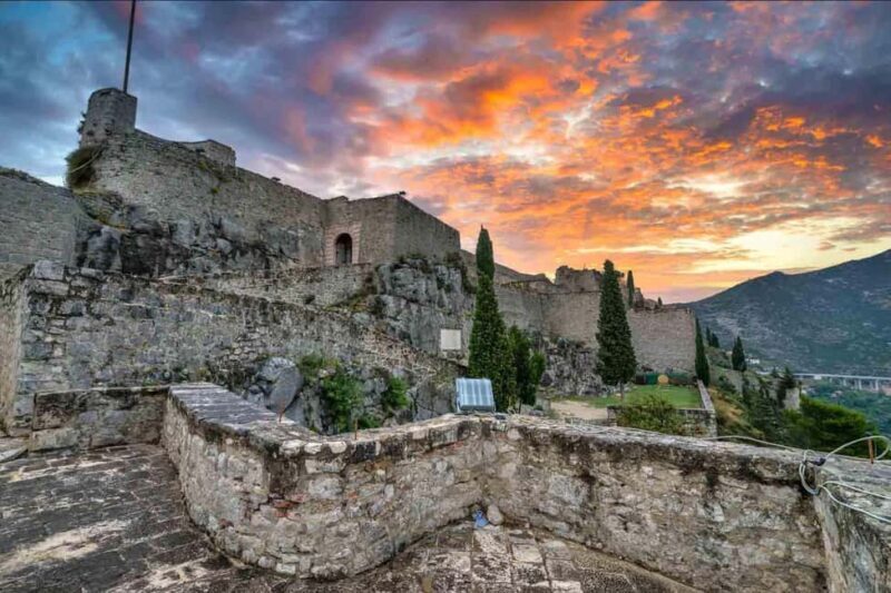 Split: City Sightseeing Evening Sunset Tour in Klis - A Deep Dive into the Experience