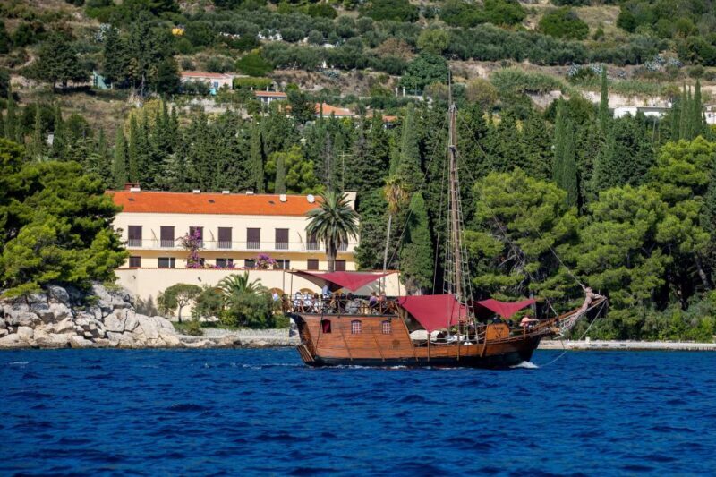 Split: Cruise on Columbo's Pirate Ship "Santa Maria" - FAQ