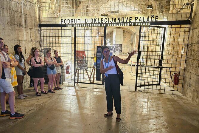 SPLIT-History Tour of Diocletian's Palace & Old Town with Daniela - Exploring the Heart of Split: What the Tour Offers