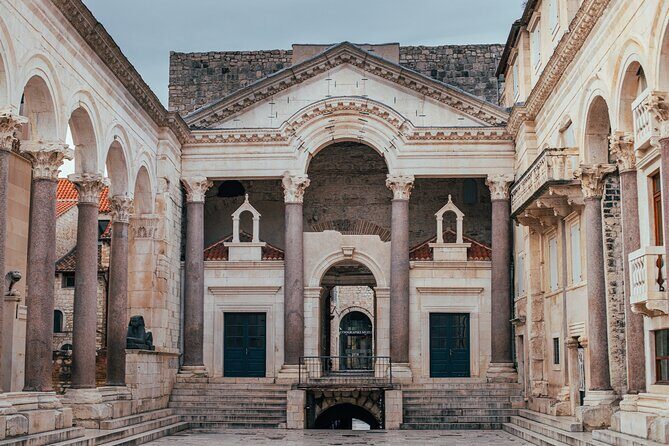 SPLIT-History Tour of Diocletian's Palace & Old Town with Daniela - FAQs