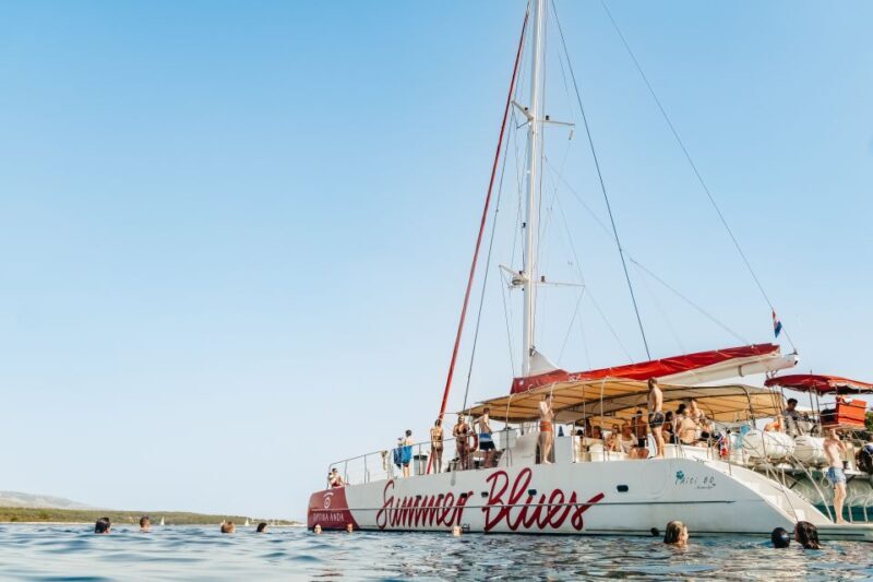 Split: Hvar, Pakleni, Bra & olta All-inclusive Tour - The Social & Atmosphere