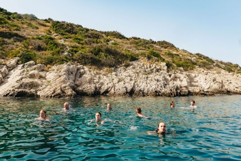 Split: Hvar, Pakleni, Bra & olta All-inclusive Tour - Practical Tips for Travelers