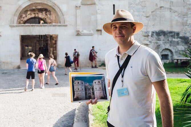 Split old city walking tour with local tour guide - Detailed Breakdown of the Itinerary