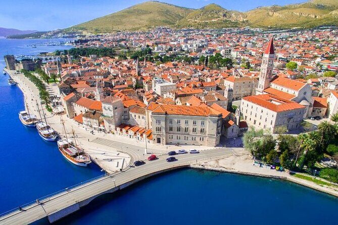 Split Old Town History and Monuments Private Guided Walking Tour - Diocletian’s Palace Substructures