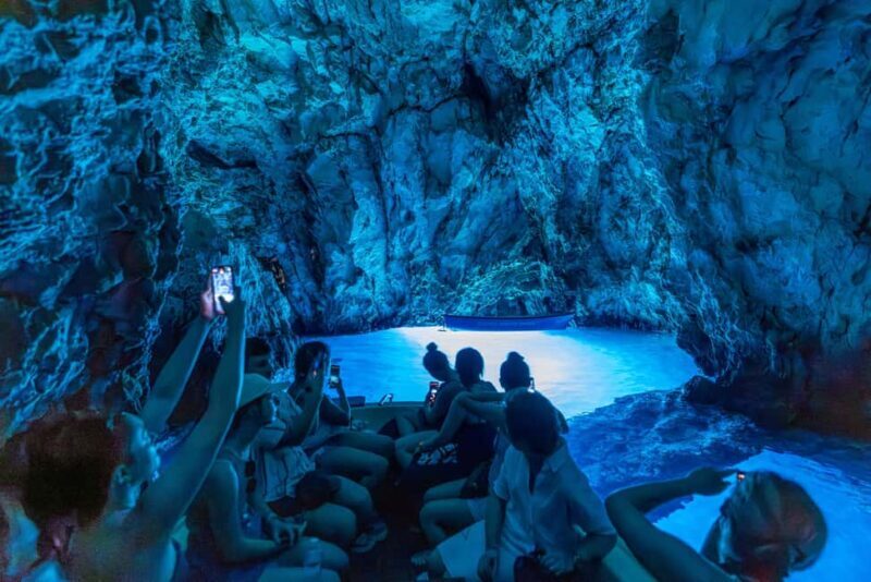Split or Trogir: Blue Cave, Vis and Hvar Speedboat Tour - Key Points