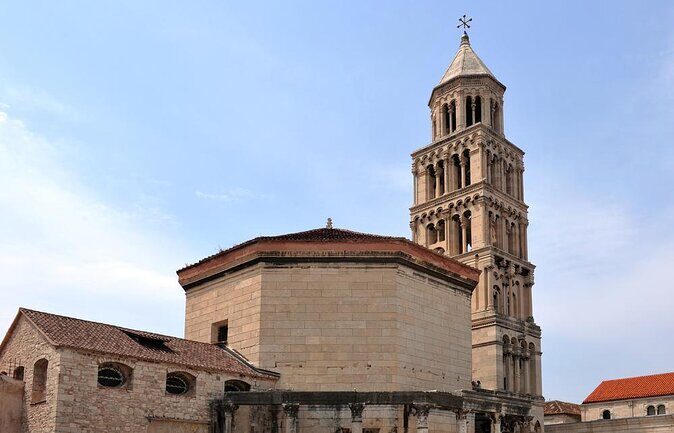 Split Palace & Old Town -Private walking tour- Entrance included - A Deep Dive into the Split Palace & Old Town Private Tour