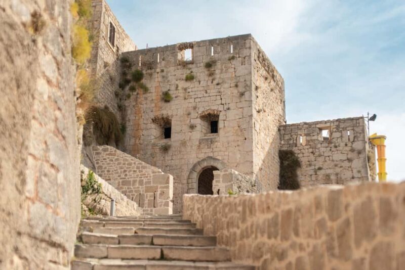 Split: Private tour to Klis Fortress and Vranjaa cave - The Heart of the Adventure: What to Expect