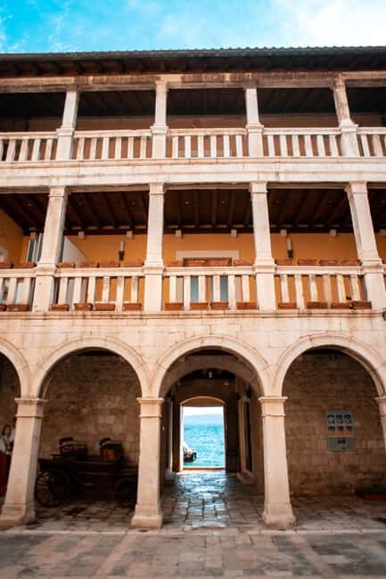 Split: Private tour to Salona, Vitturi castle and Trogir - The Sum Up