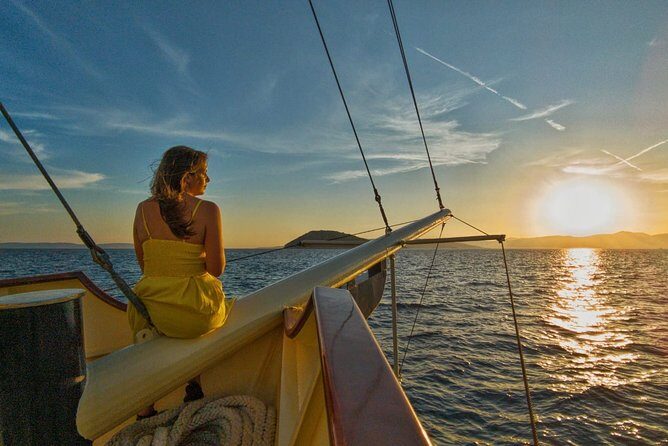 Split Sunset Cruise With Live Music - Split Sunset Cruise With Live Music: A Relaxed and Memorable Evening on the Water
